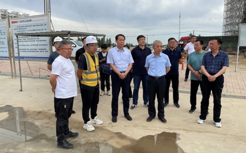 劉東波副市長(zhǎng)現(xiàn)場(chǎng)調(diào)研濟(jì)曲快速路項(xiàng)目
